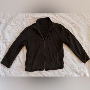James Perse men’s size 3 (large) black zip jacket with sherpa fleece lining.